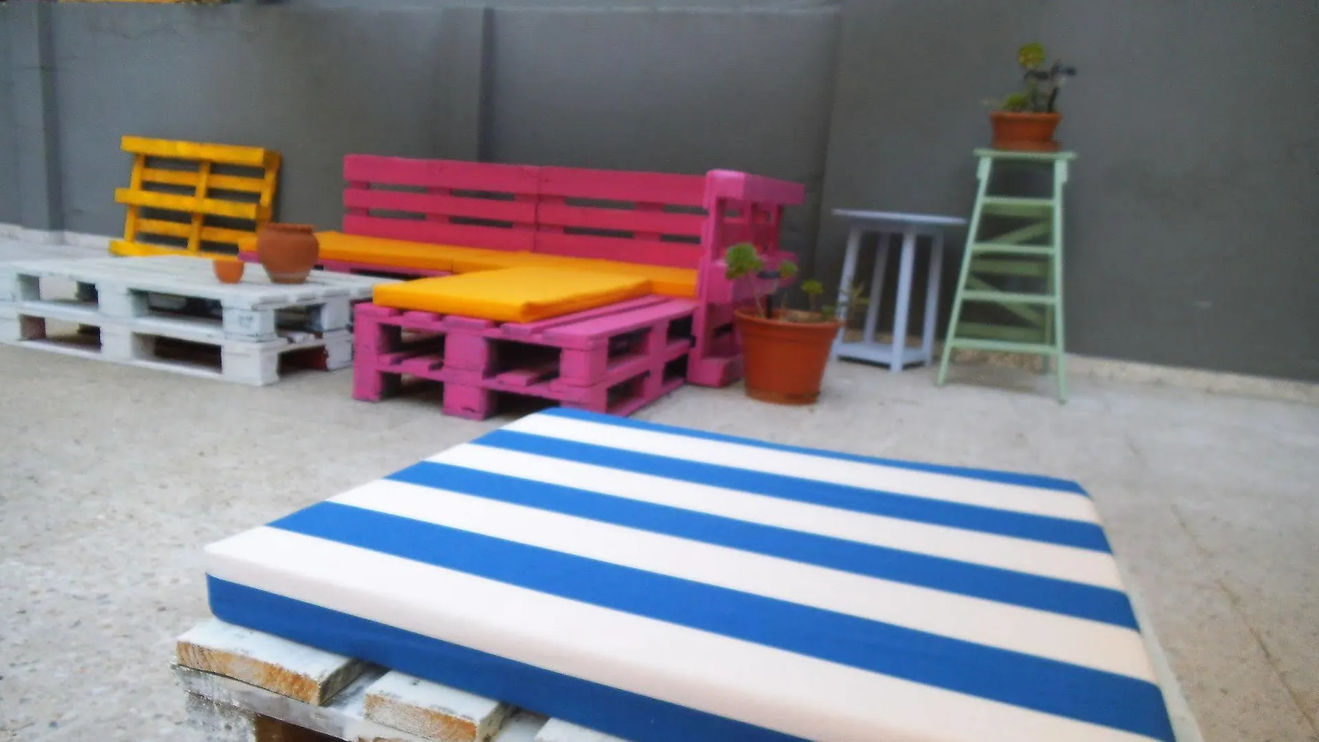Lisboa Arte Hostel 0*, Лиссабон Португалия