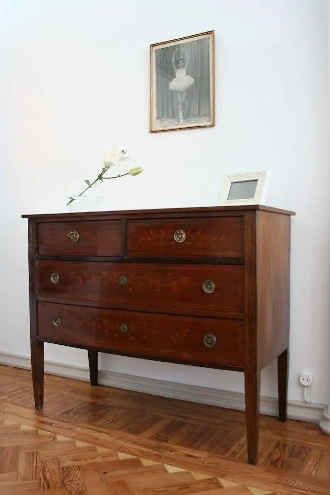Lisboa Arte Hostel 0*, Лиссабон