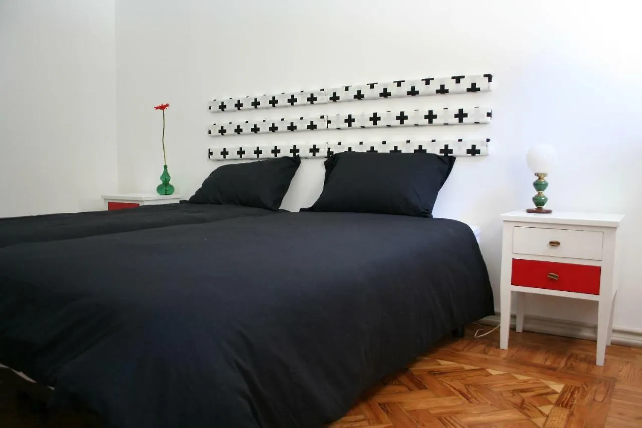 Lisboa Arte Hostel 0*, Лиссабон Португалия
